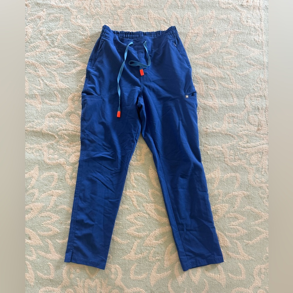 FIGS Women’s Evans Skinny scrub pants Royal Blue